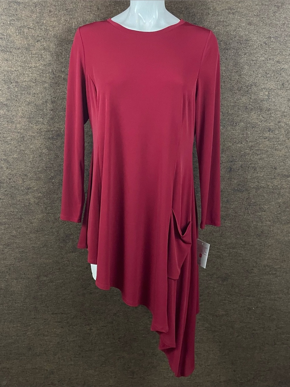 IC Connie K Tunic Women M Red Asymmetrical Hem Made In USA Quiet Luxury NWT 25